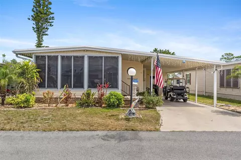 147 Rarotonga Rd, North Port, FL 34287