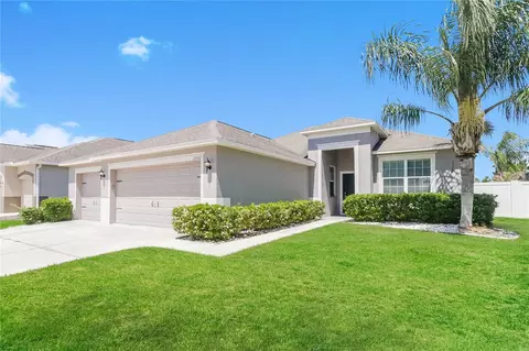 20067 Oakflower Ave, Tampa, FL 33647