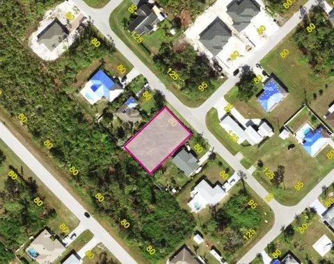 5533 Kempson Ln, Port Charlotte, FL 33981