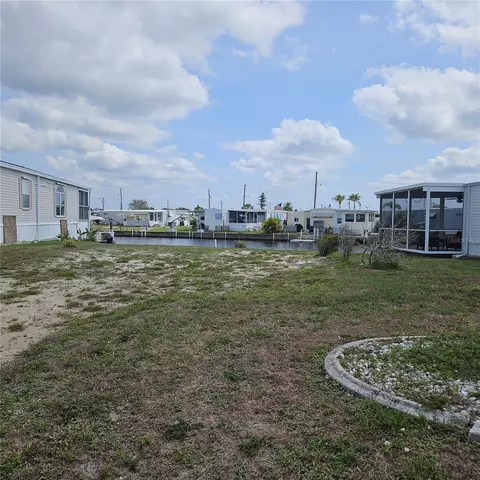 515 Clarion Pl, North Port, FL 34287