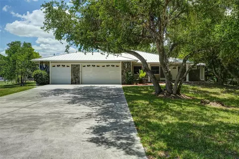 17340 Oak Creek Rd, Alva, FL 33920