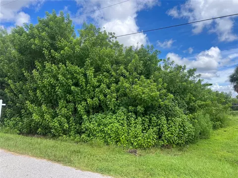 10202 Topsail Ave, Englewood, FL 34224