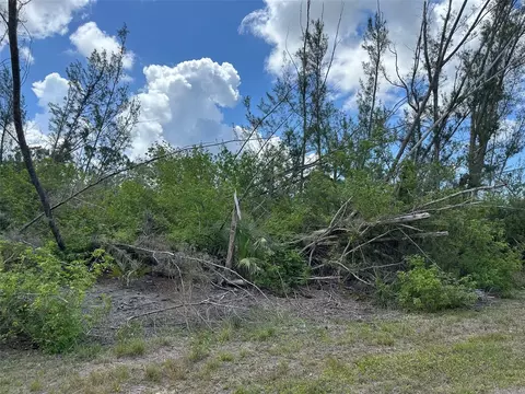 10792 Hatchet Cir, Port Charlotte, FL 33981