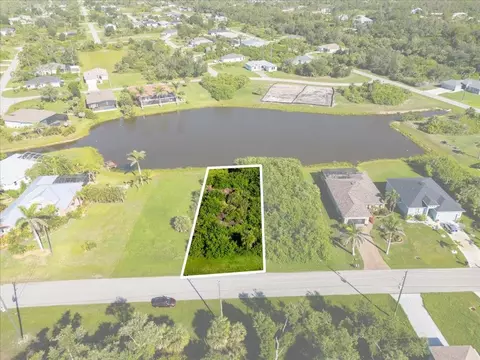214 Antilla Dr, Rotonda West, FL 33947