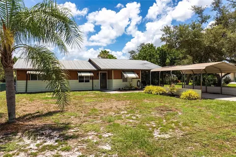 8513 Heister St, Punta Gorda, FL 33982