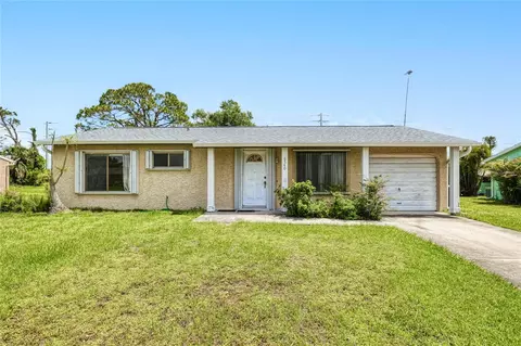 6540 Kenwood Dr, North Port, FL 34287