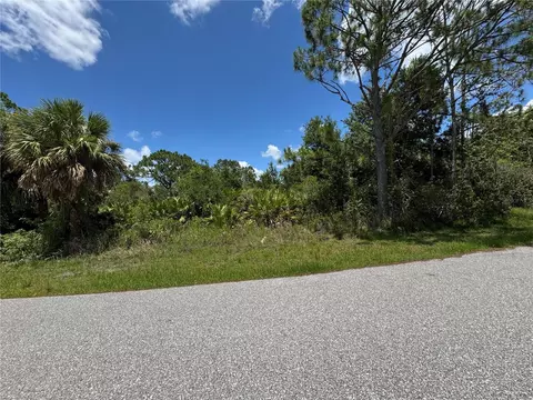 3266 Gabor St, Port Charlotte, FL 33948