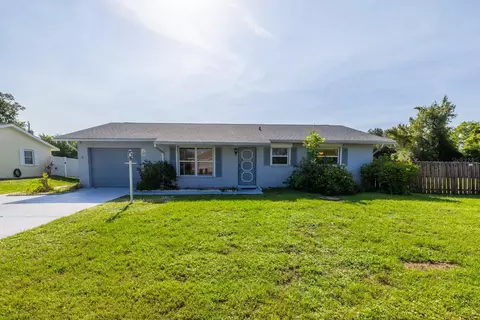 3270 Ithaca St, Port Charlotte, FL 33952