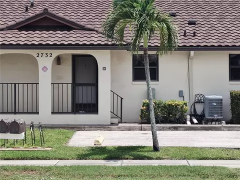 2732 Magdalina Dr #C, Punta Gorda, FL 33950