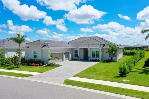 17336 Sandpearl Rd, Venice, FL 34293