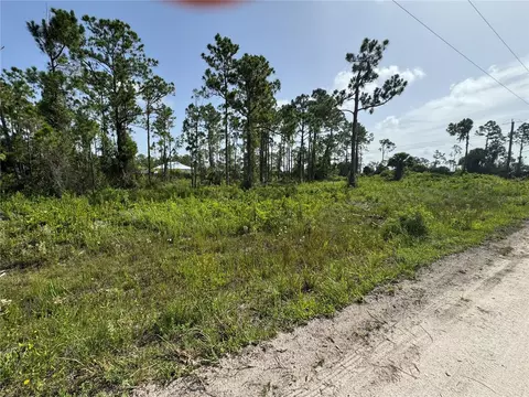 29528 Clara Dr, Punta Gorda, FL 33982