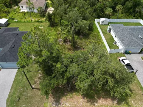 18367 Buttercup Ave, Port Charlotte, FL 33954