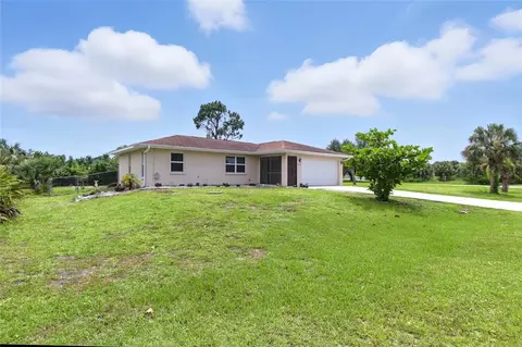 17333 Gulfspray Cir, Port Charlotte, FL 33948