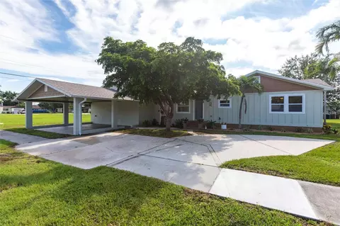 982 Narranja St, Punta Gorda, FL 33950