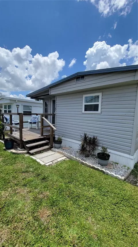 43 4th St, Punta Gorda, FL 33982