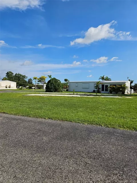 7427 Widness Ln, Port Charlotte, FL 33981