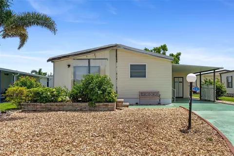 141 Martinique Rd, North Port, FL 34287
