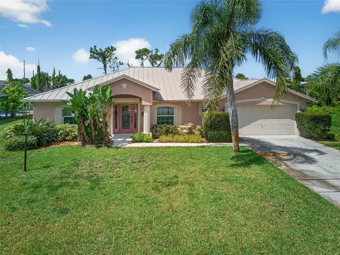 3 Pinehurst Ct, Rotonda West, FL 33947