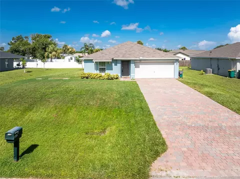 1203 Desmond St, Port Charlotte, FL 33952