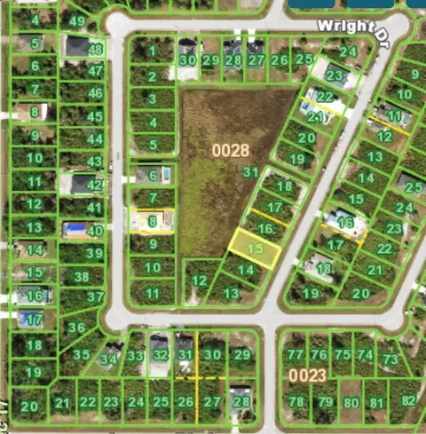 110 Wright Dr, Rotonda West, FL 33947