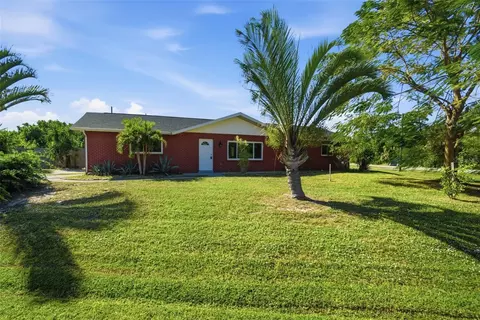 801 Mcmahon Ave NW, Port Charlotte, FL 33948