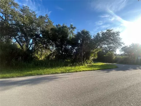 18452 Cordoba Ave, Port Charlotte, FL 33954