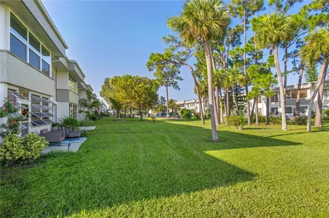 2437 Harbor Blvd #210, Port Charlotte, FL 33952