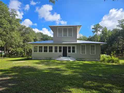 1633 Pioneer Dr, Lakeland, FL 33809