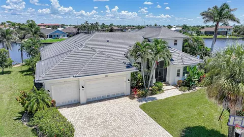 2800 Via Paloma Dr, Punta Gorda, FL 33950