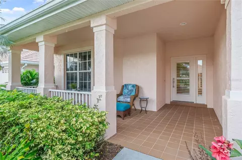 2890 Whispering Pine Ln, North Port, FL 34287