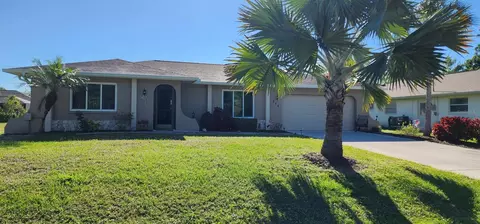 538 Grenada St, Port Charlotte, FL 33948