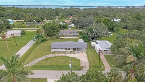 2206 Mark Ave, Punta Gorda, FL 33950