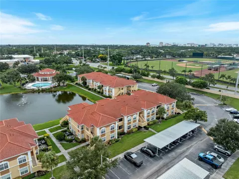 1120 Villagio Cir #202, Sarasota, FL 34237
