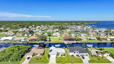 5265 Neville Ter, Port Charlotte, FL 33981