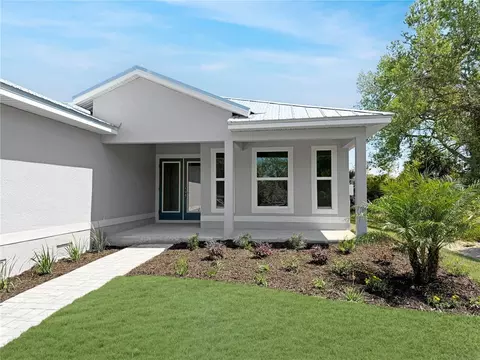 9340 Canna St, Port Charlotte, FL 33981