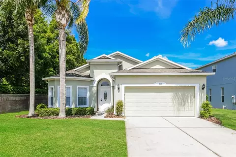 919 Dorset Pl, Davenport, FL 33896