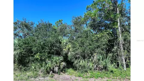 323 Troutdale St, Port Charlotte, FL 33954