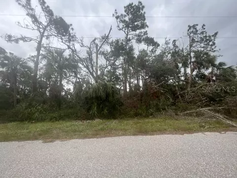 2184 Dorion St, Port Charlotte, FL 33948