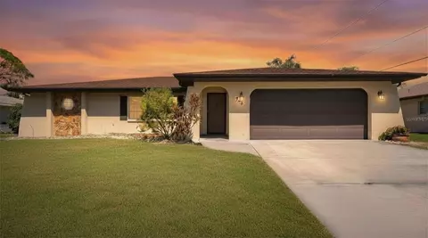 745 Columbia St, Port Charlotte, FL 33948