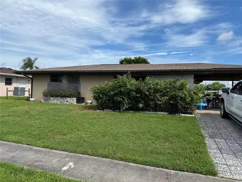 2209 Easy St, Port Charlotte, FL 33952
