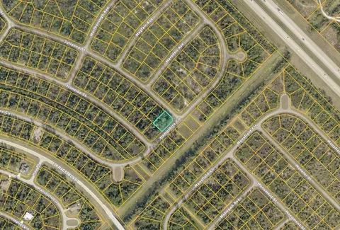 Hampshire Circle, North Port, FL 34288
