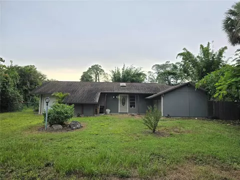 213 Lincoln Ave, Lehigh Acres, FL 33936