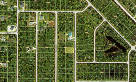 3149 Pickett St, Port Charlotte, FL 33981