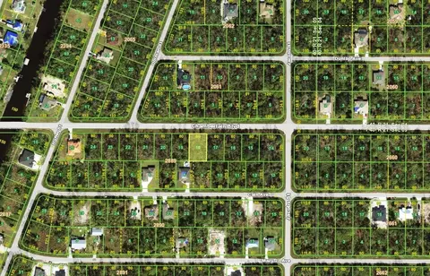 13471 Chamberlain Blvd, Port Charlotte, FL 33953