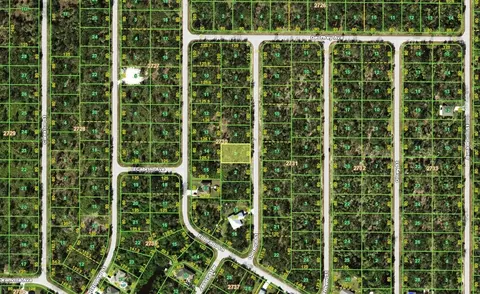 3113 Guilford St, Port Charlotte, FL 33948
