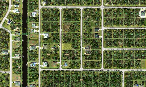 3294 Leechburg St, Port Charlotte, FL 33948