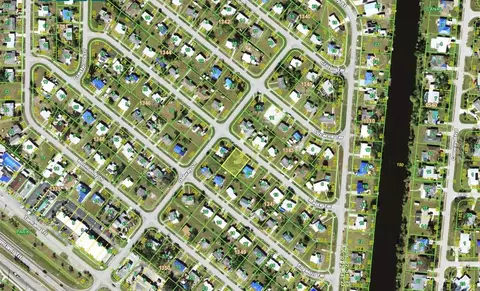 3421 Maple Ter, Port Charlotte, FL 33952