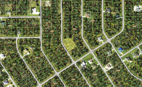 1130 Border St, Port Charlotte, FL 33953