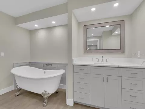 491 Cypress Way E, Naples, FL 34110 photo 24
