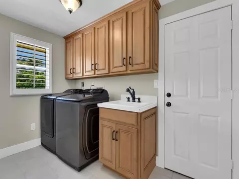491 Cypress Way E, Naples, FL 34110 photo 35